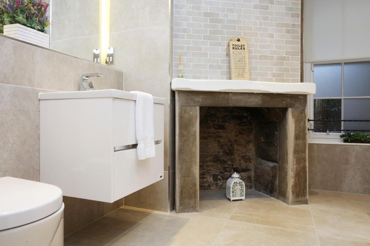 Joivy Elegant Home At The Heart Of The Royal Mile Edinburgh Ngoại thất bức ảnh