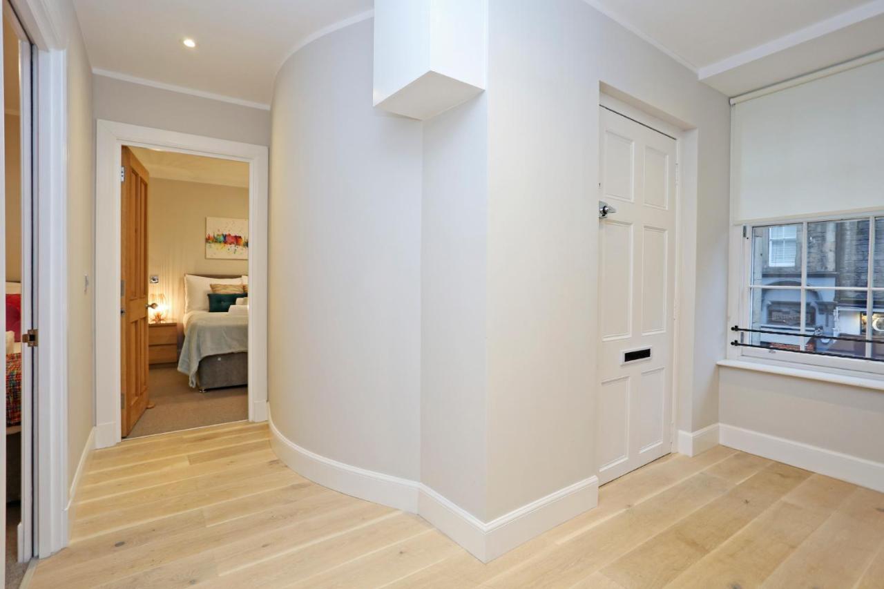 Joivy Elegant Home At The Heart Of The Royal Mile Edinburgh Ngoại thất bức ảnh